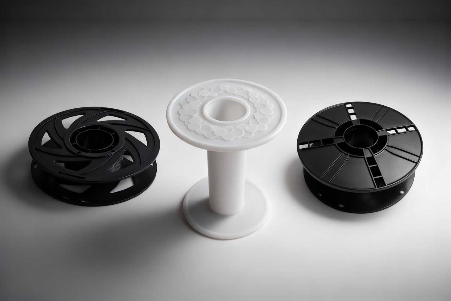 GP Mold spool injection molds, 3D printing filament spool plastic molds, PP/ABS/PS/PC plastic molds, China injection mold custom manufacturer